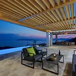 Kostela Villa *
