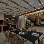 Kostela Villa